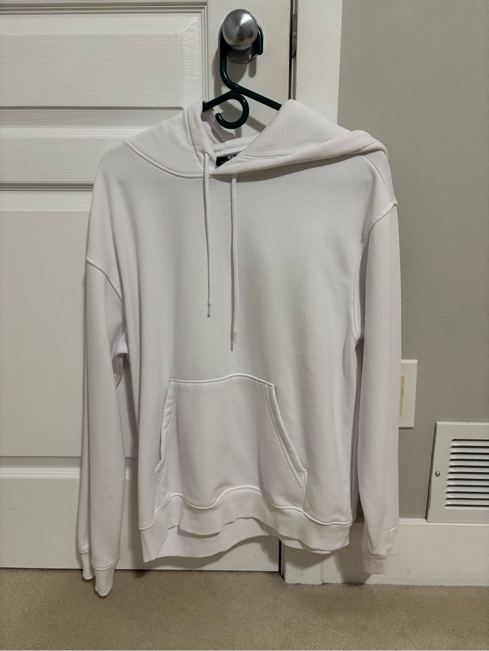 H&M White Pullover Hoodie for Men